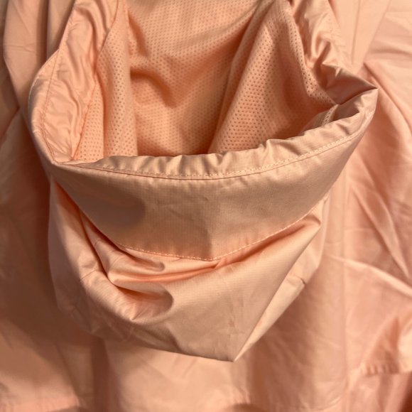 Nike NSW Sportswear Windrunner Jacket - Coral. #: AT5270-800 - NWT - Picture 6 of 8